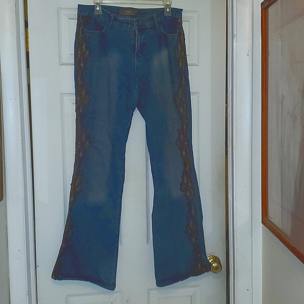 Duchesses jeans, size 9, blue with brown lace & brass beads